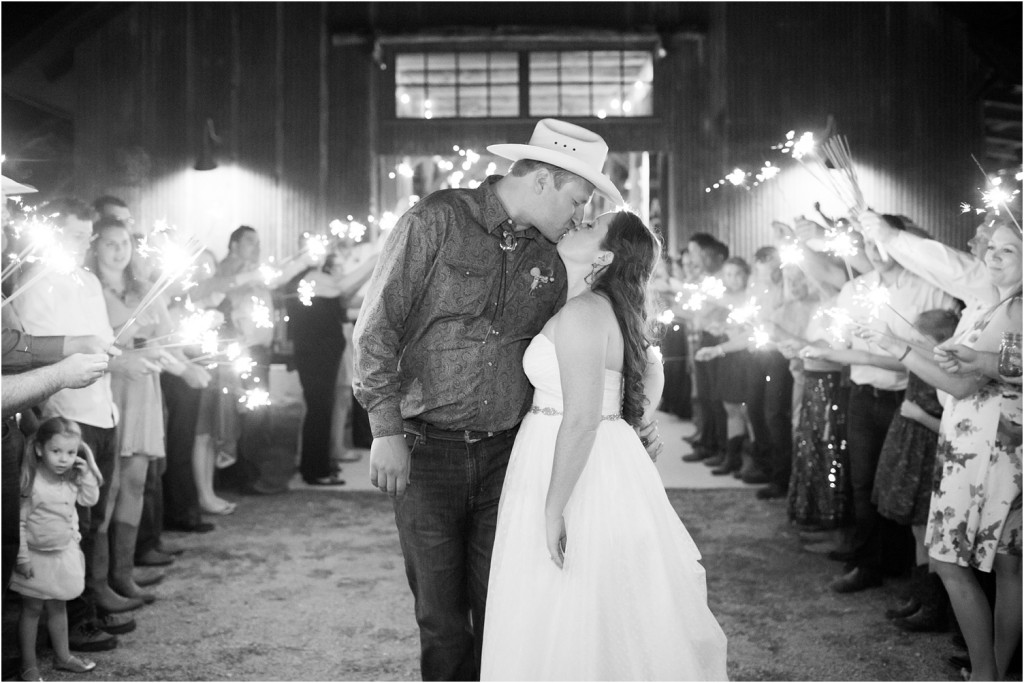 Thomas Teryl Montesino Ranch Wedding Austin TX_0054