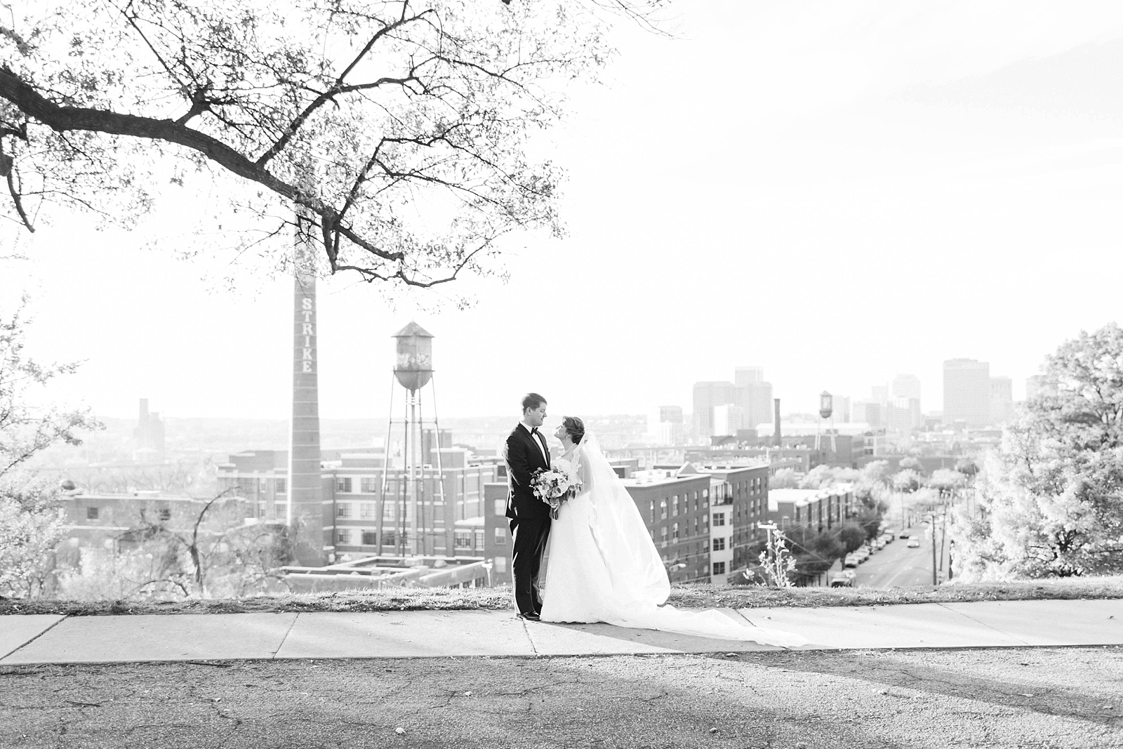 Staci & Alex Downtown Richmond Wedding Photographer_0031